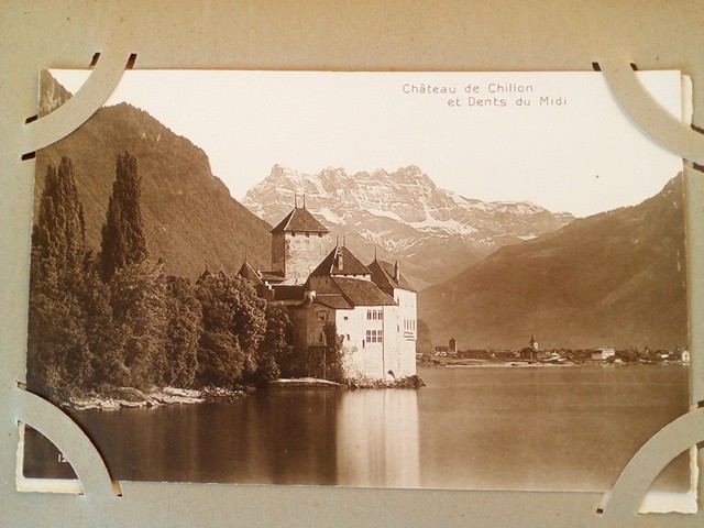 /Switzerland/CH_Place_1900-1949_Chateau de Chillon et Dents du Midi (3).jpg